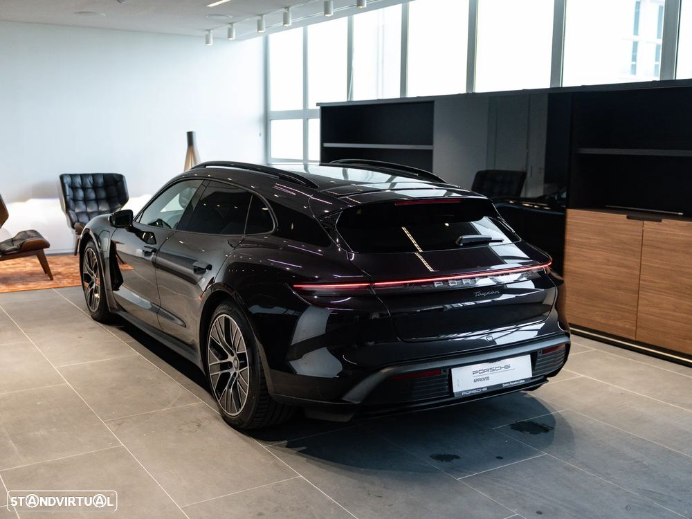 Porsche Taycan Sport Turismo - 8