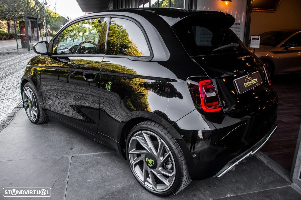 Abarth 500e Turismo - 3