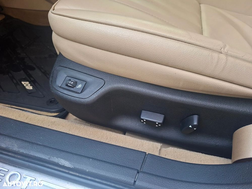 Fiat Grande Punto ver-1-3-multijet-16v-dynamic - 10