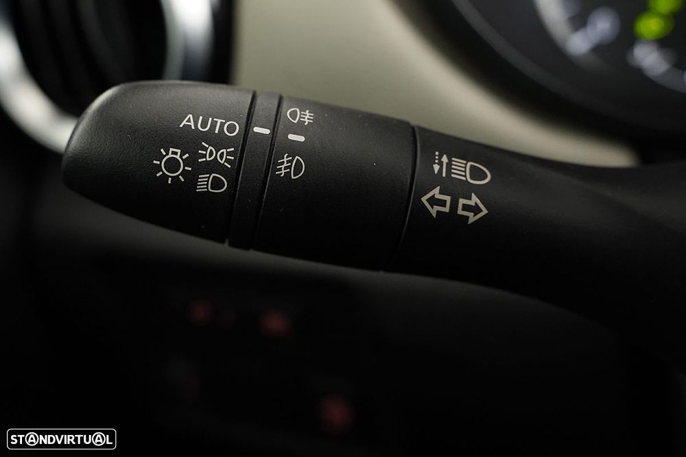 Nissan Micra 1.0 IG-T Acenta - 13