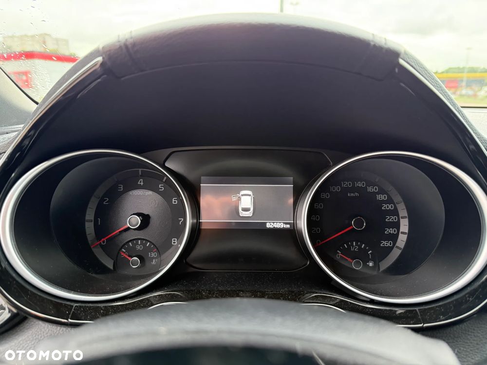 Kia ProCeed 1.6 T-GDI GT DCT - 12