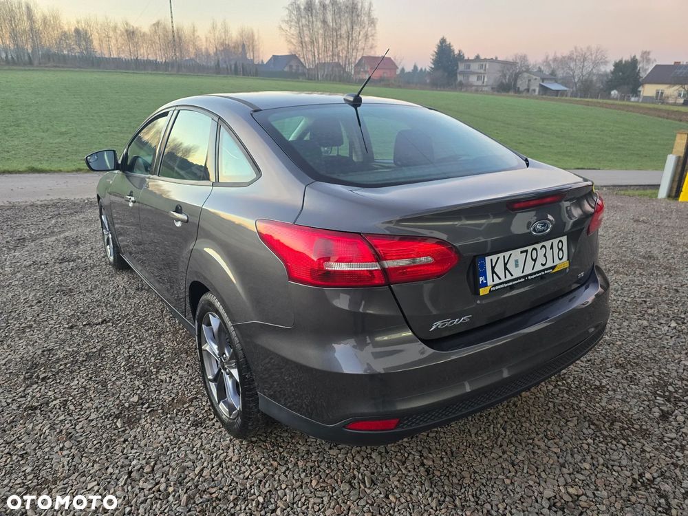 Ford Focus 2.0 EcoBoost ST mit Leder-Exclusiv-Paket - 24