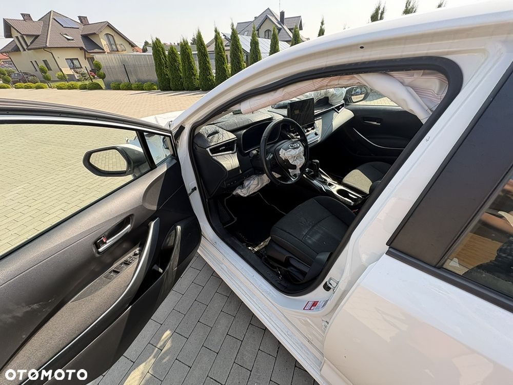 Toyota Corolla 1.8 Hybrid Comfort - 20
