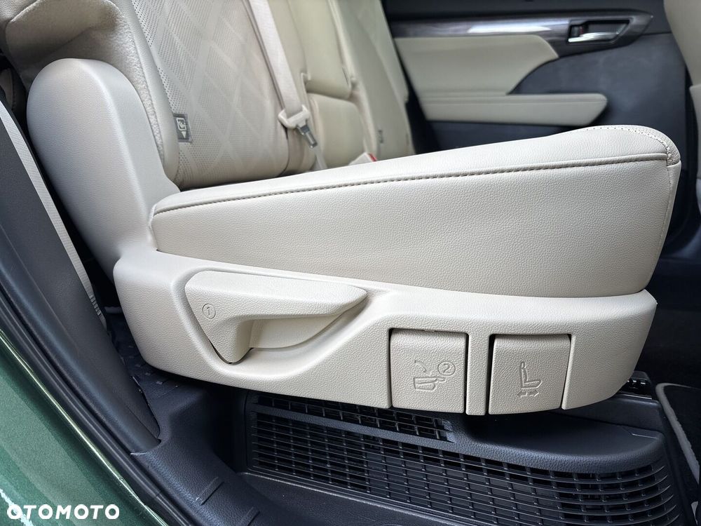 Toyota Highlander - 24