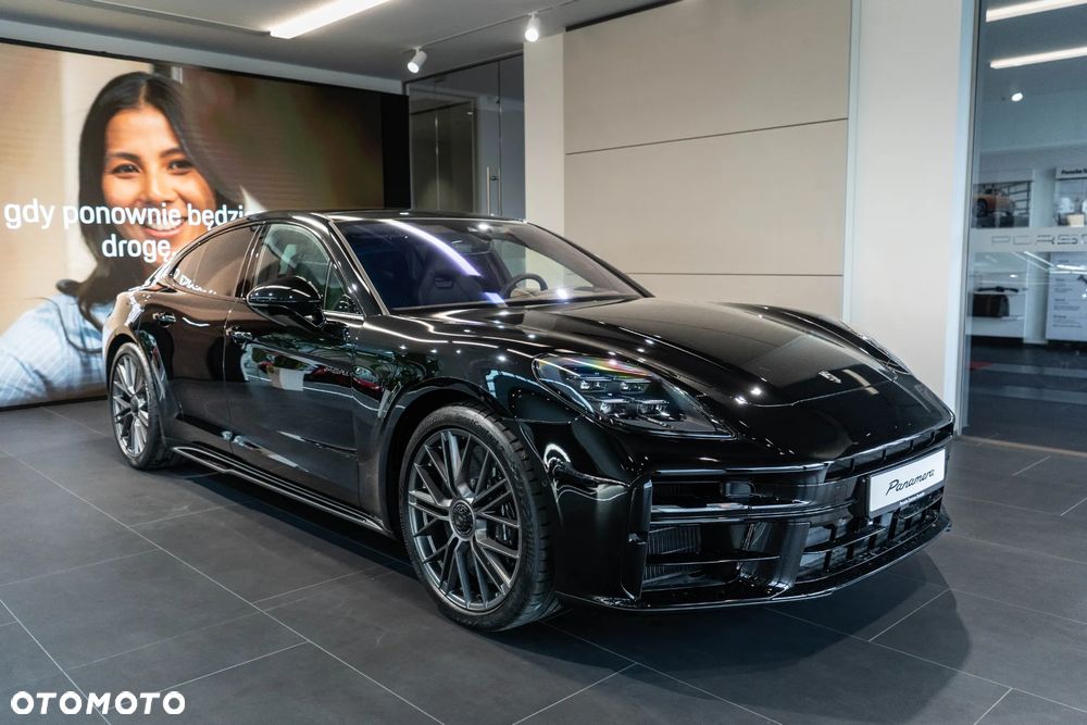 Porsche Panamera Turbo E-Hybrid PHEV - 7