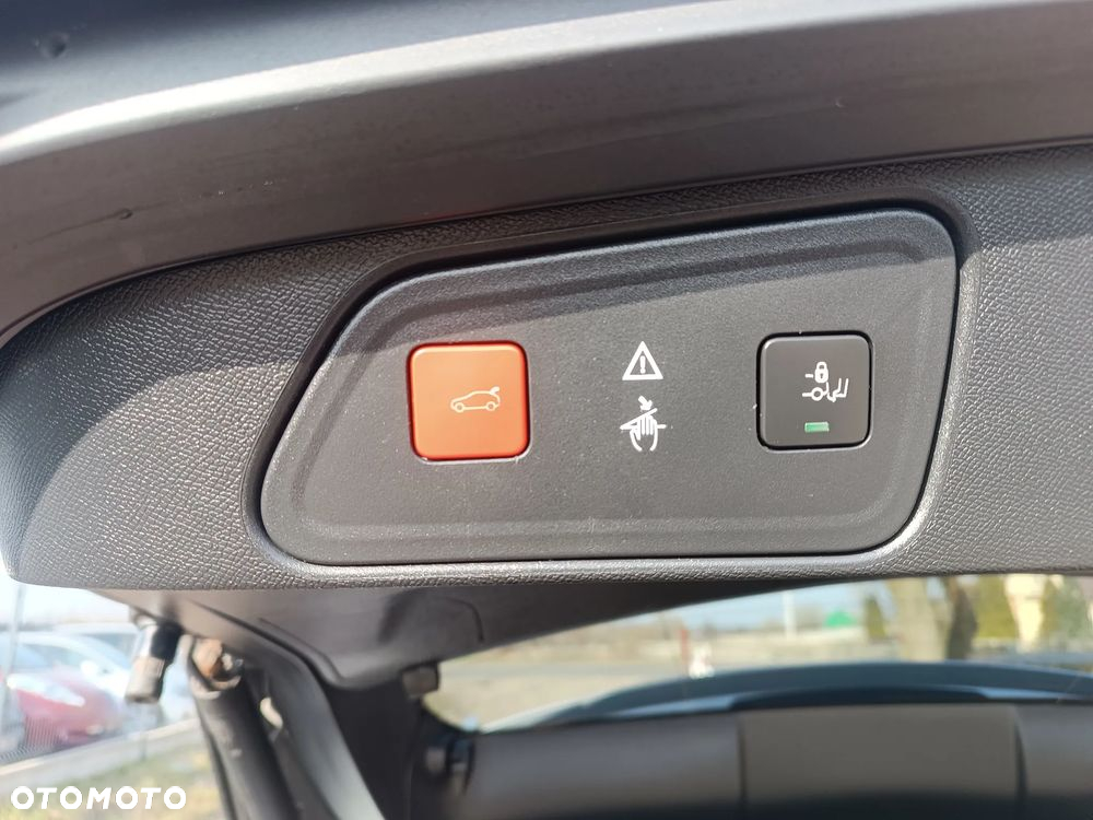 Peugeot 3008 - 14