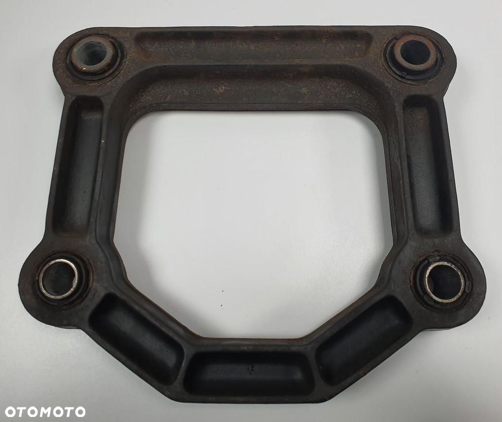 ŁAPA MOCOWANIE SILNIKA JAGUAR XJR X300 RCCC2891F - 3