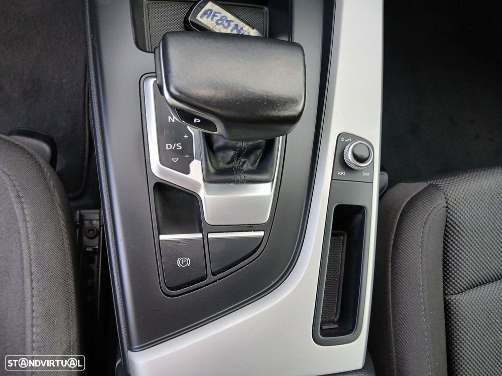 Audi A4 Avant 35 TDI S tronic - 21