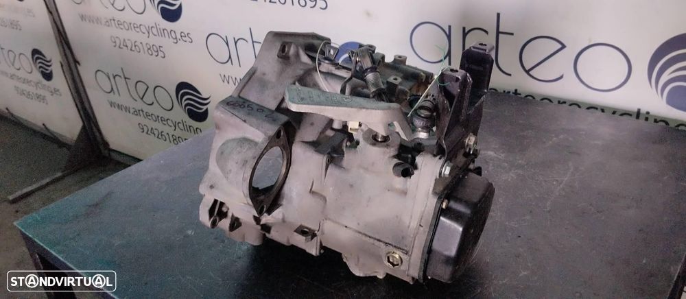 CAIXA DE VELOCIDADES VOLKSWAGEN POLO IV 9N1 - 1