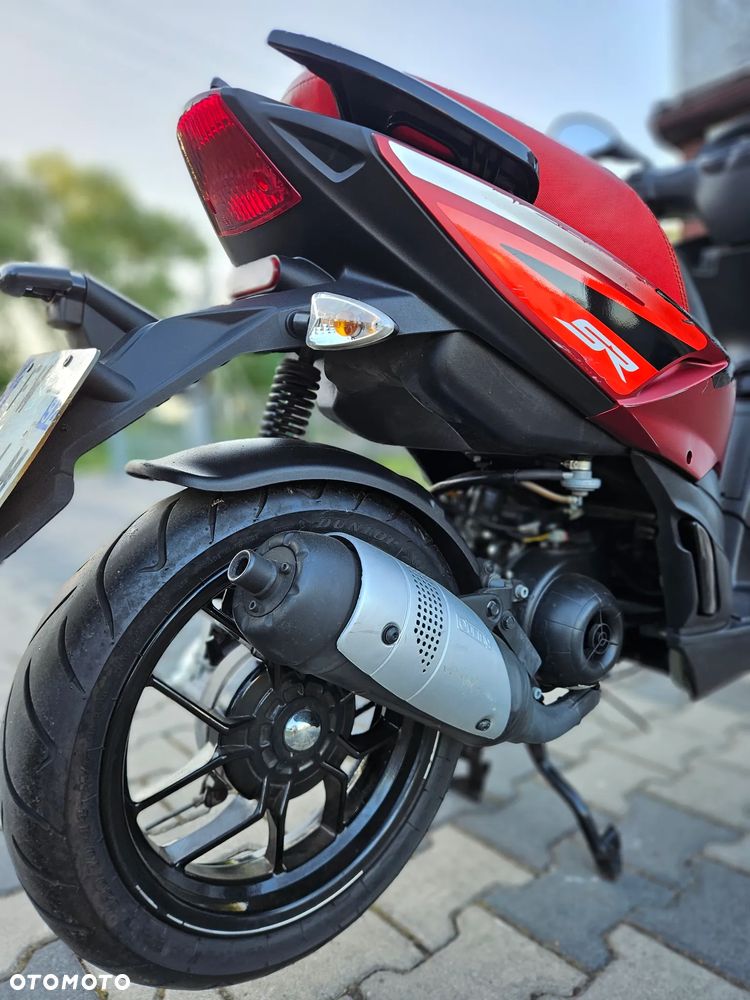 Aprilia SR - 7
