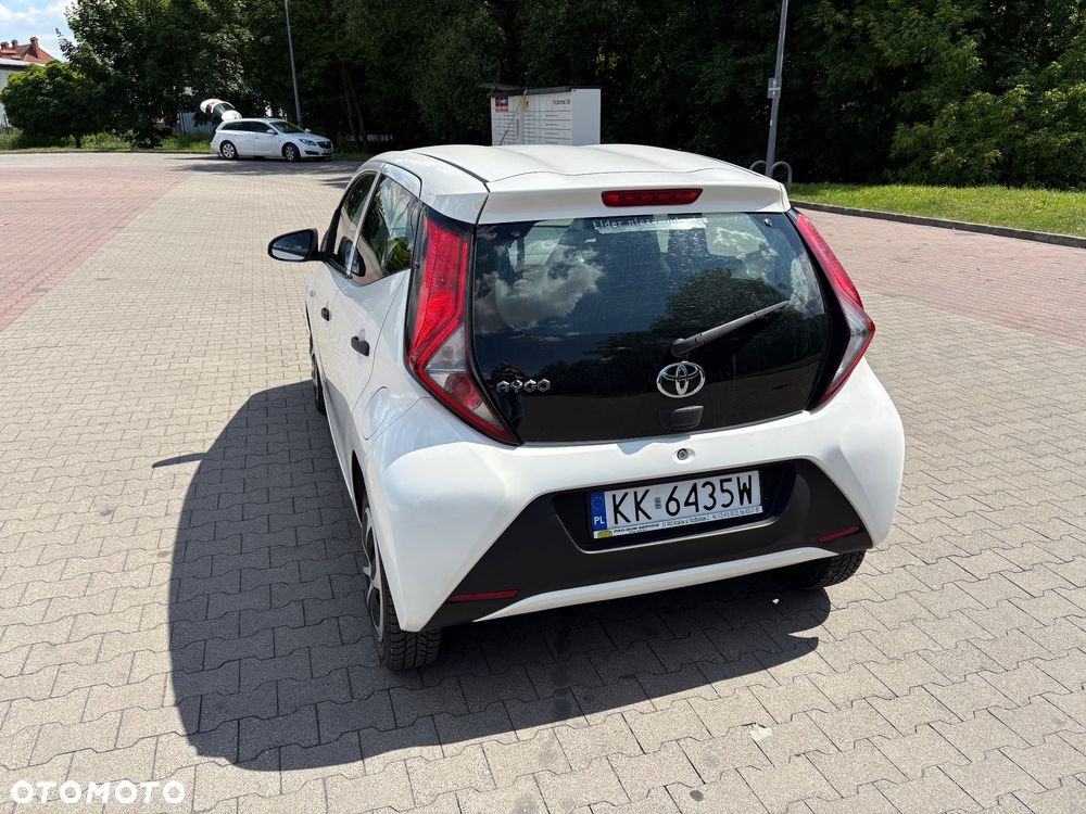 Toyota Aygo 1.0 VVT-i JBL Edition - 3