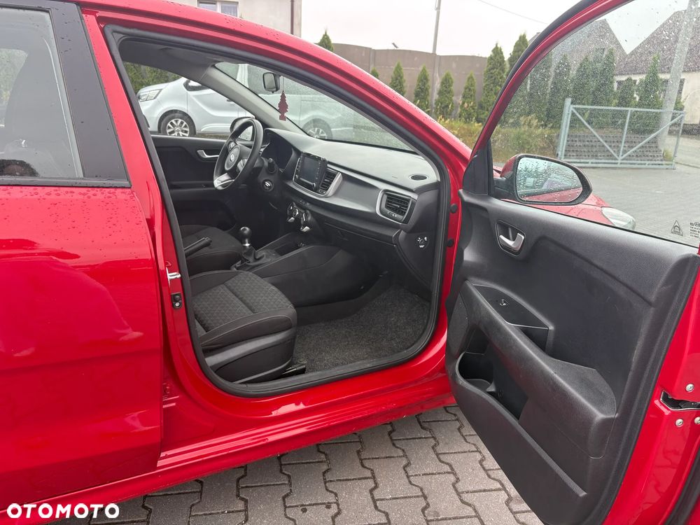 Kia Rio - 9