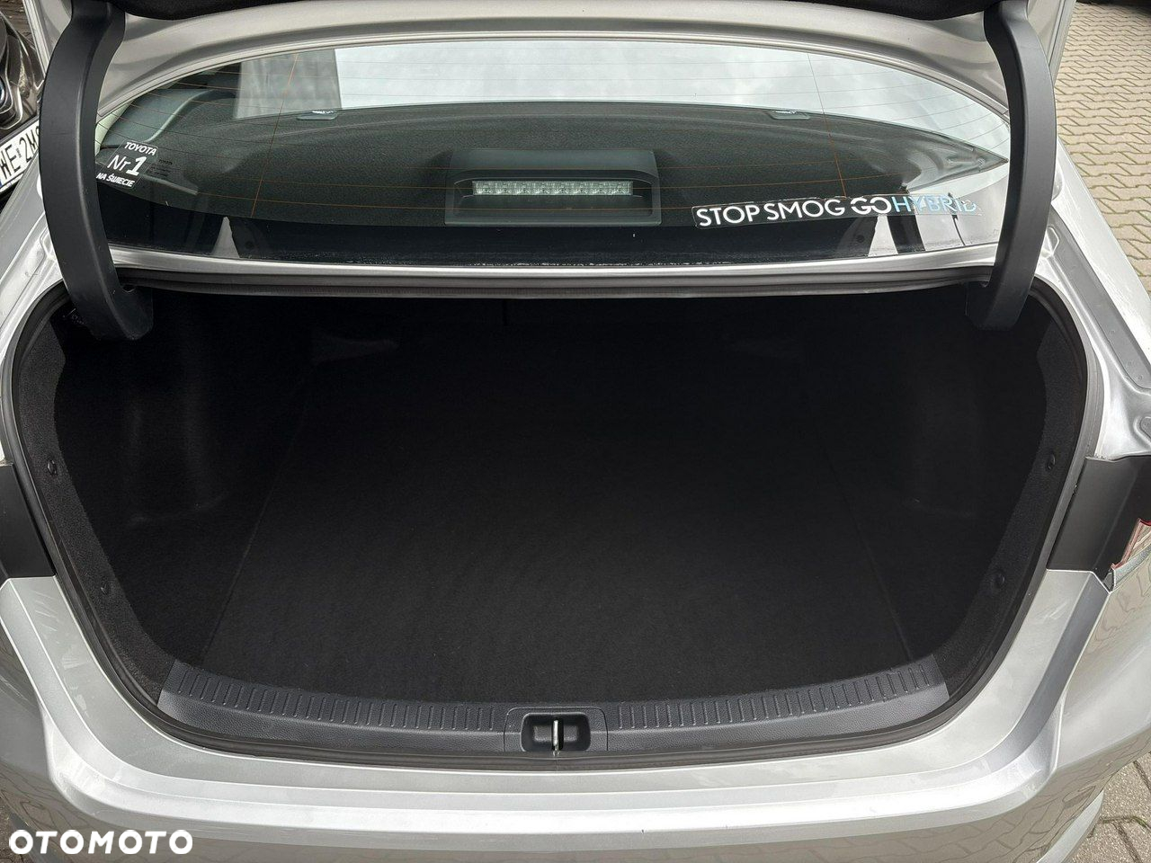 Toyota Corolla - 12