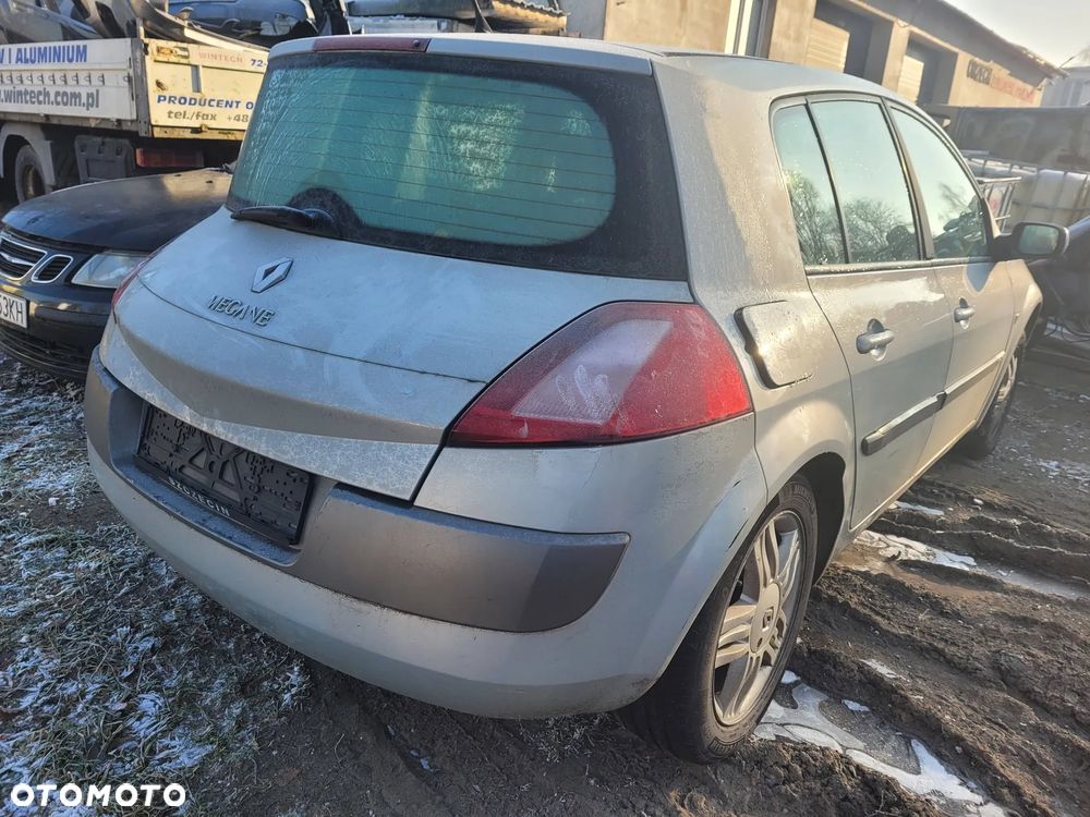 Części- Renault megane  Pojemność: 1870  Moc: 88kW  Rok: 2003  Diesel - 4