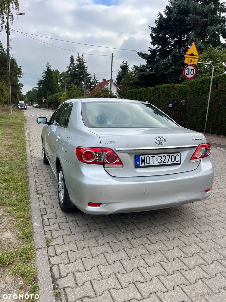 Toyota Corolla 1.6 Premium - 4