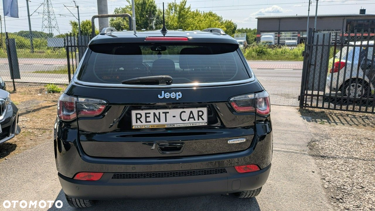 Jeep Compass - 38