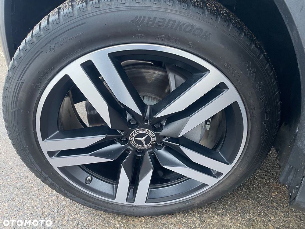 Mercedes-Benz GLC 300 4Matic 9G-TRONIC Exclusive - 12