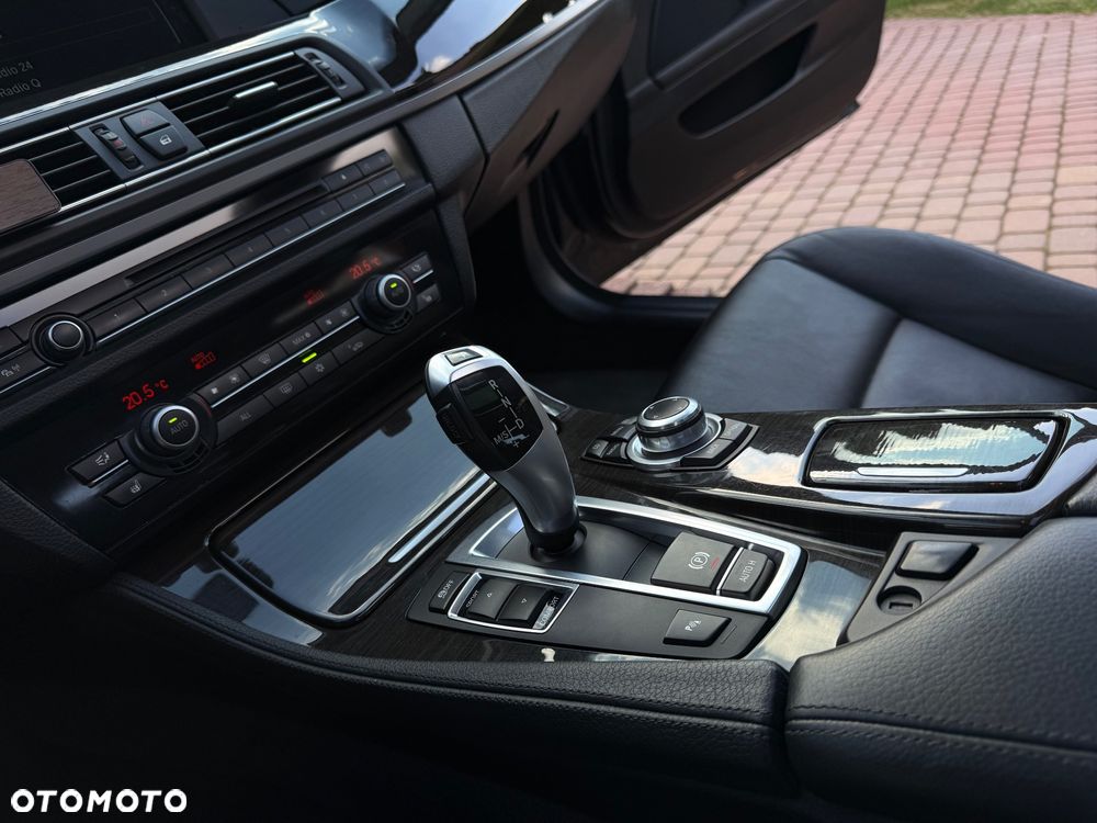 BMW Seria 5 520d - 18