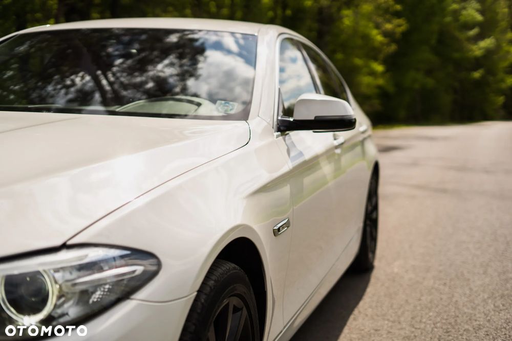 BMW Seria 5 520d xDrive Luxury Line - 13