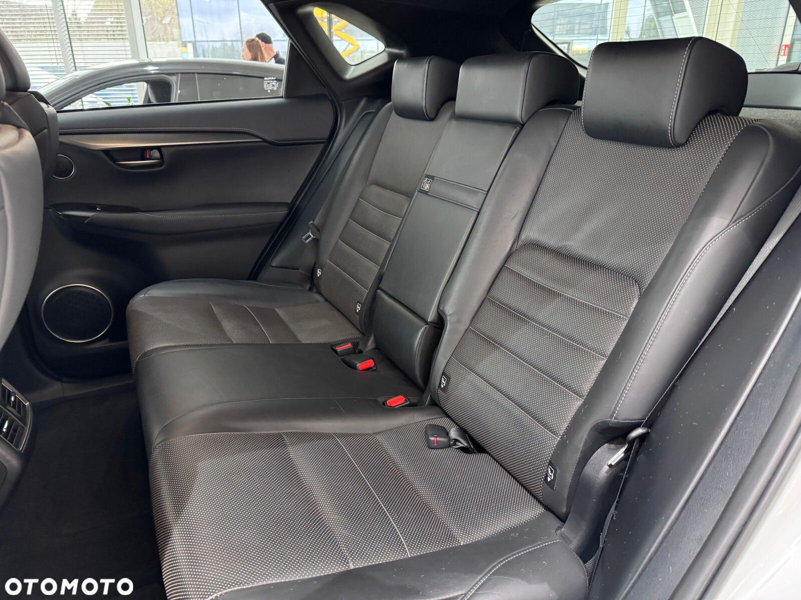 Lexus NX - 13