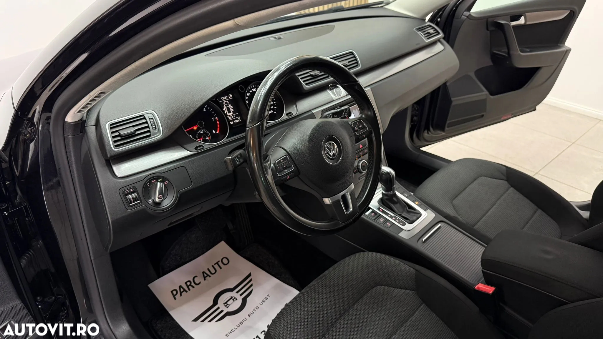 Volkswagen Passat Variant 2.0 Blue TDI DSG SCR R-Line - 5