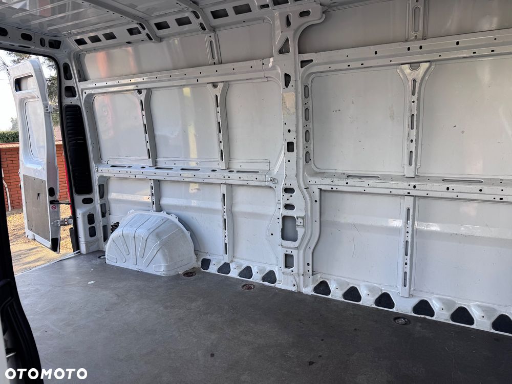 Opel MOVANO - 11