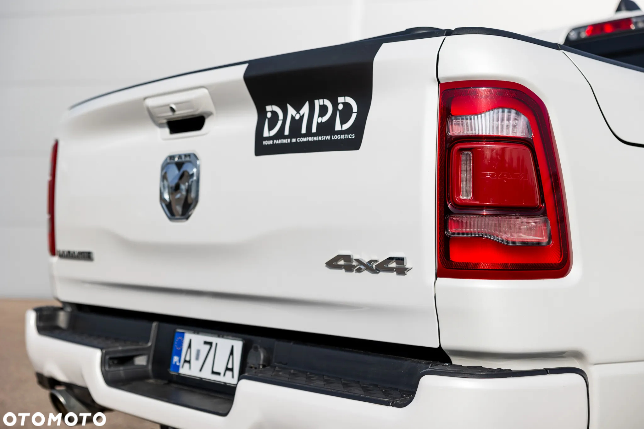 RAM 1500 5.7 Crew Cab Laramie - 17