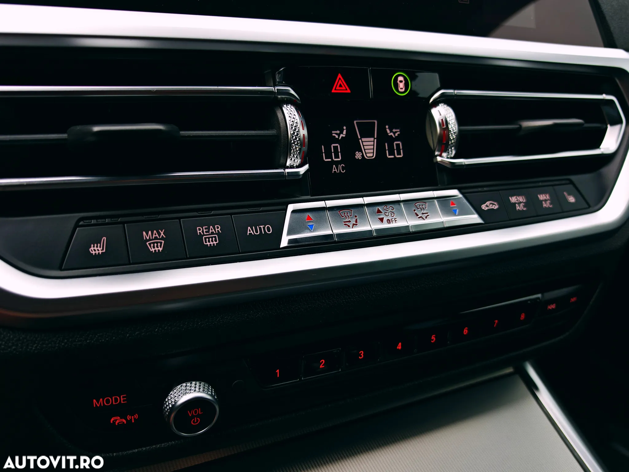 BMW Seria 3 320d xDrive AT - 31