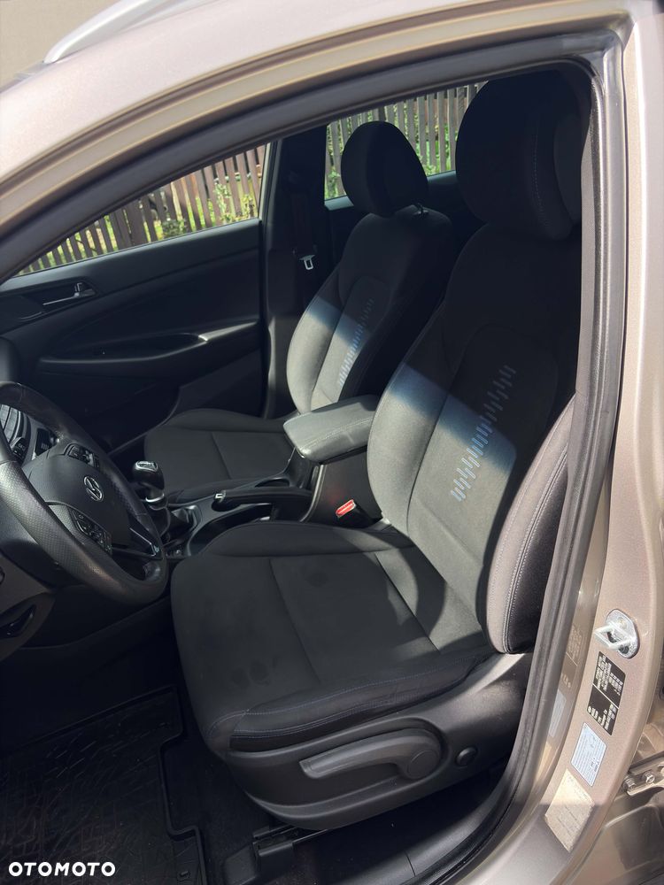 Hyundai Tucson - 16