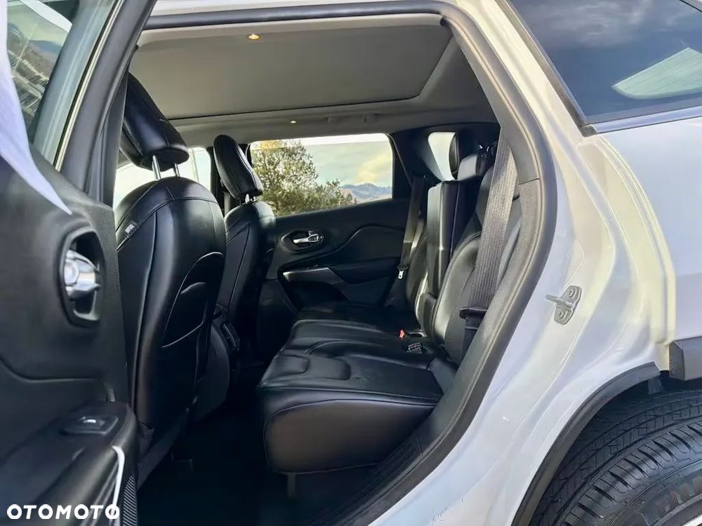 Jeep Cherokee 3.2 V6 Pentastar Active Drive I Automatik Limited - 24