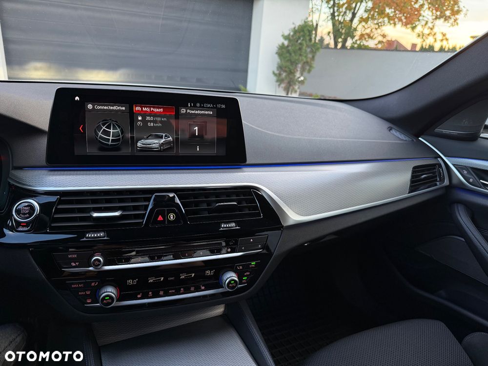 BMW Seria 5 540i xDrive M Sport sport - 22