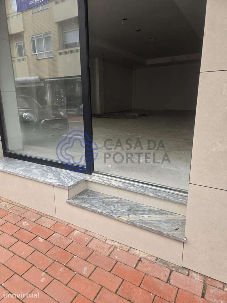 Loja com 82 m2 em Espinho na Rua 16 , nº 616 - Empreendimento Espinho - Grande imagem: 2/46