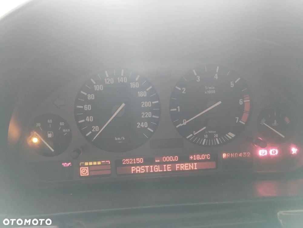 BMW Seria 7 750i - 3