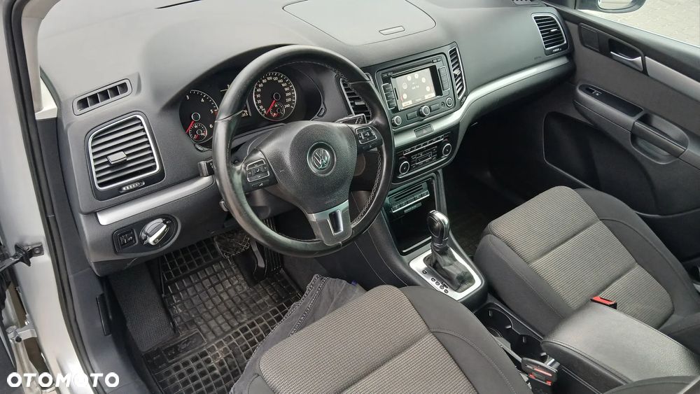 Volkswagen Sharan 2.0 TDI Highline DSG - 6