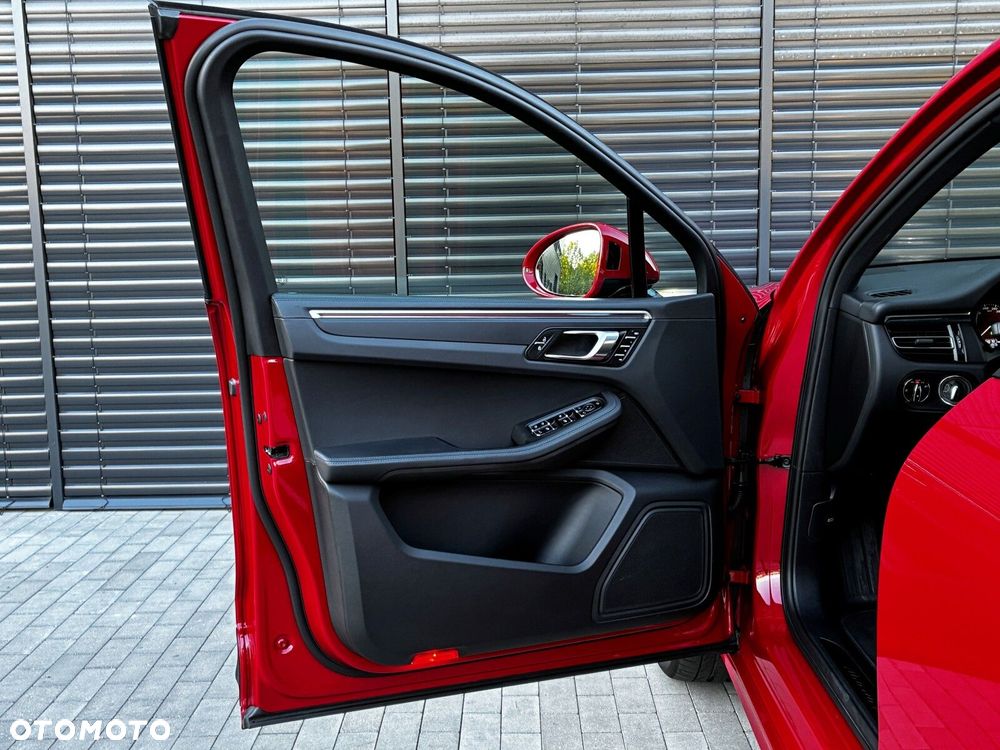 Porsche Macan - 19