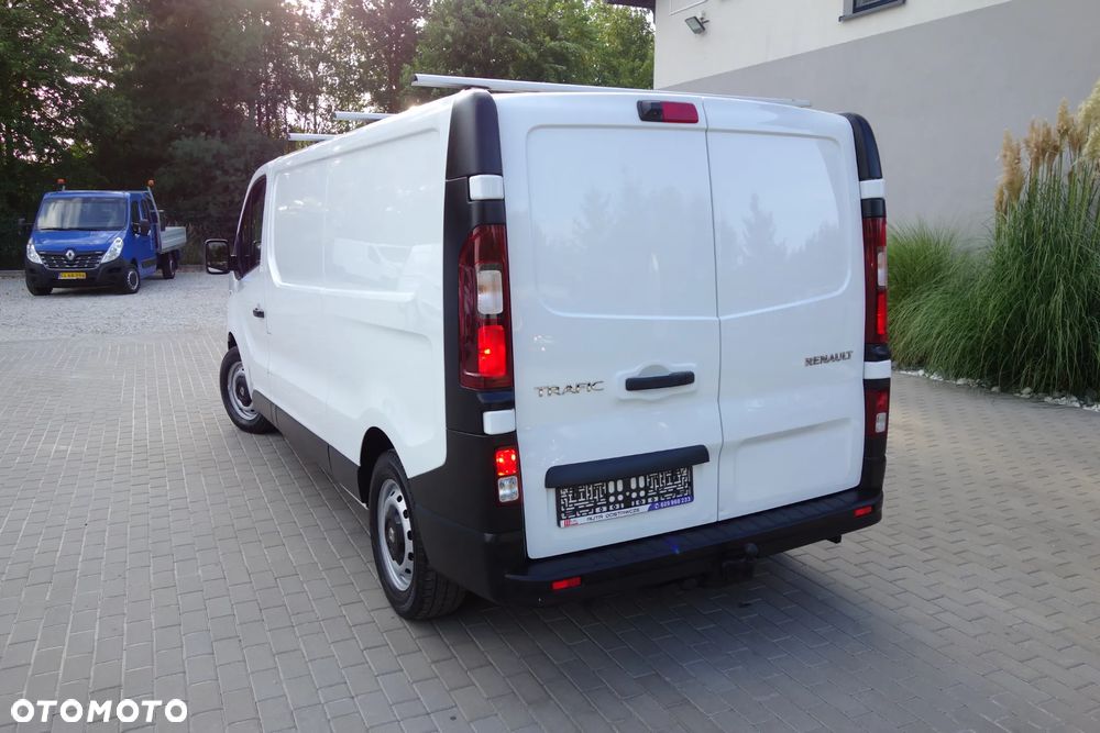 Renault Trafic 2.0 DCI 120 KM Klima Kamera Ledy - 3