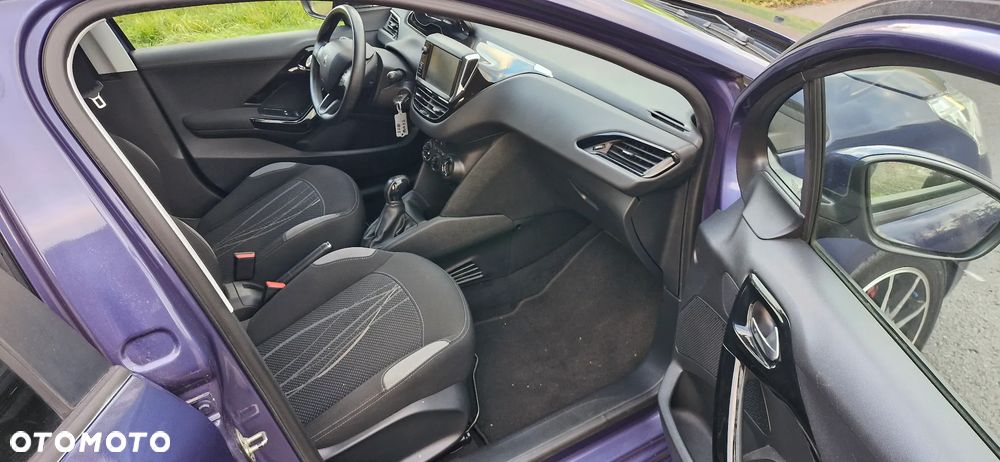 Peugeot 208 e-HDi 92 Stop&Start Active - 10
