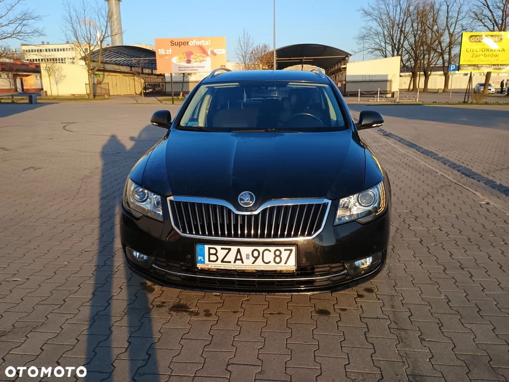 Skoda Superb 2.0 TDI Elegance - 3