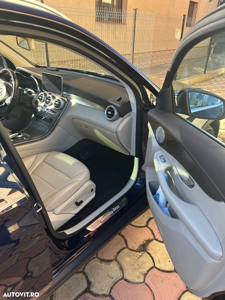 Mercedes-Benz GLC 250 4MATIC - 12