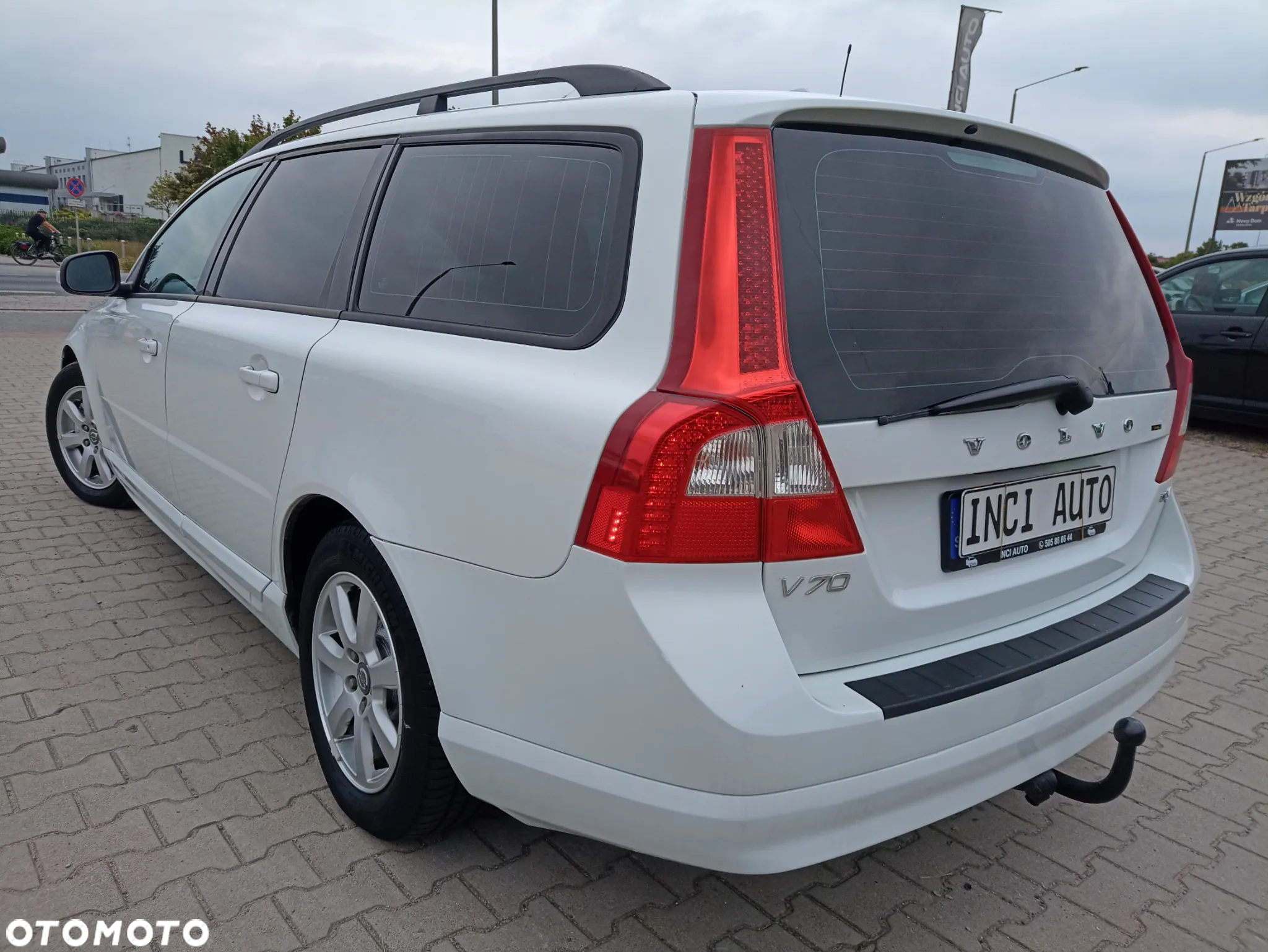 Volvo V70 1.6D DRIVe Kinetic - 8