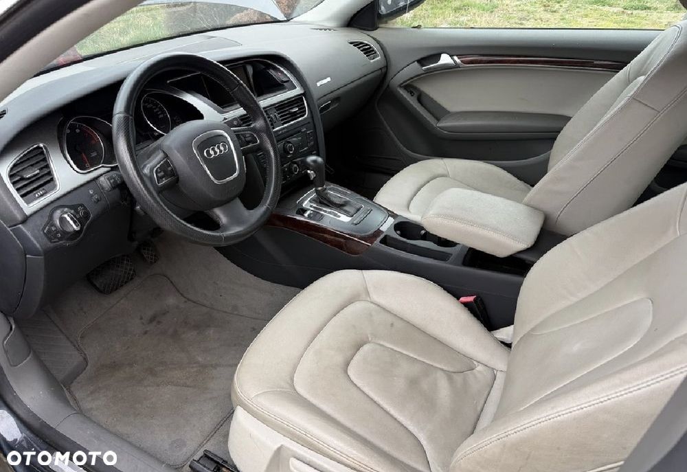 Audi A5 Coupé - 5