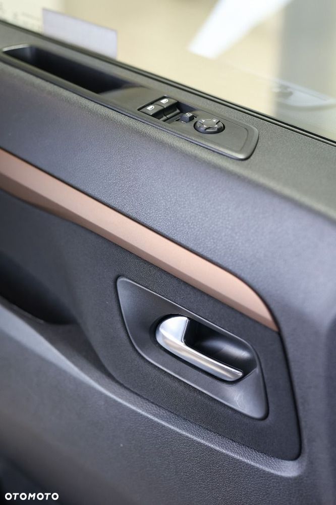 Toyota Proace Verso - 21