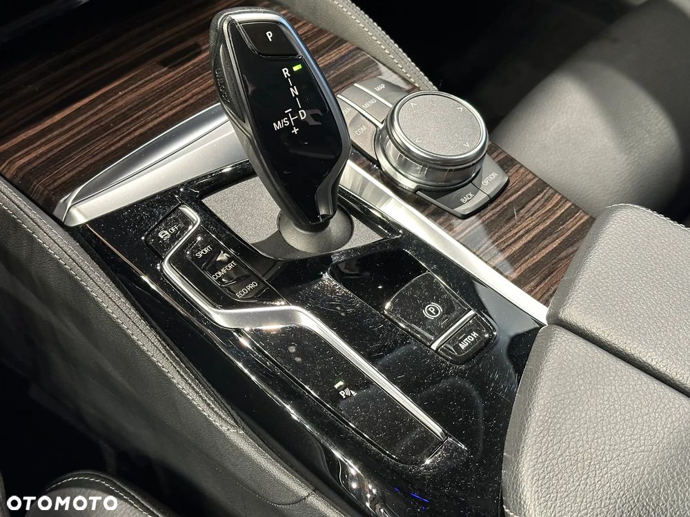 BMW Seria 5 520d xDrive MHEV Luxury Line - 20
