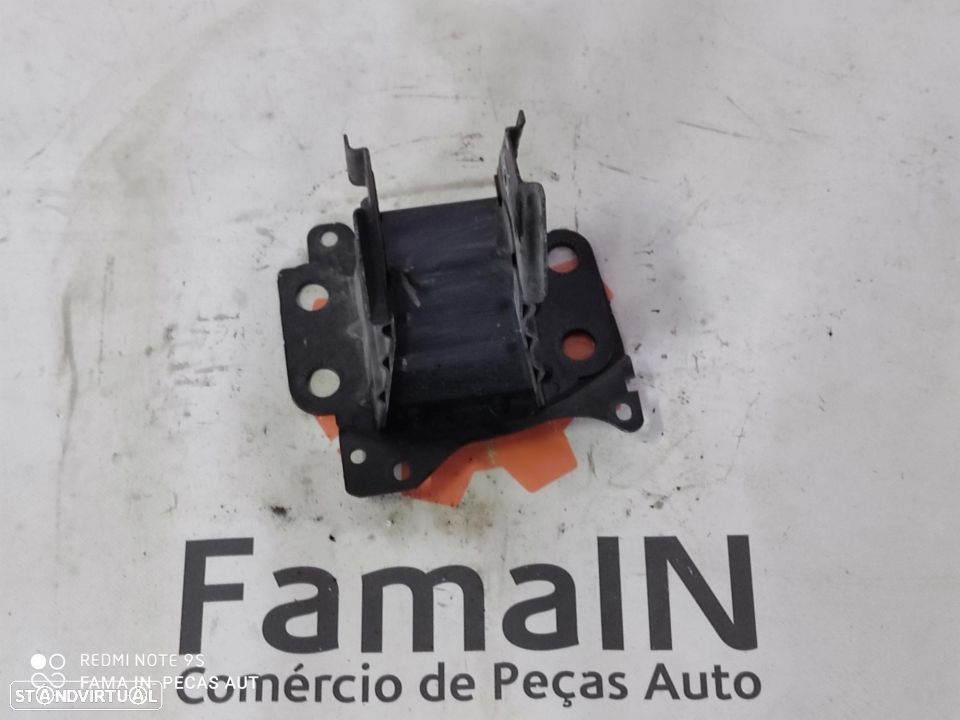 Suporte parachoque lado esquerdo - Audi A3 8P - 1