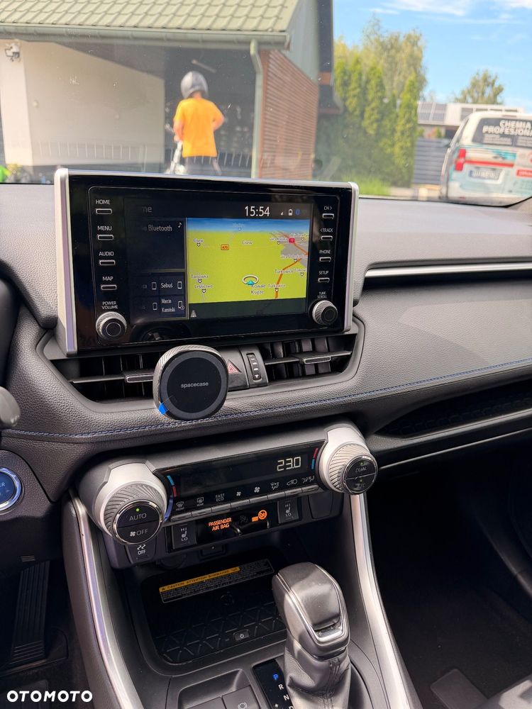 Toyota RAV4 - 8