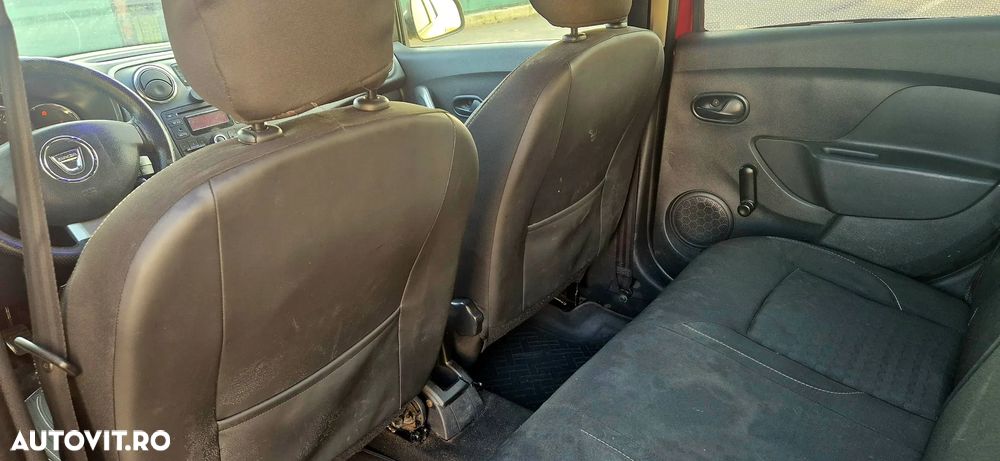 Dacia Logan 0.9 90CP Laureate - 5