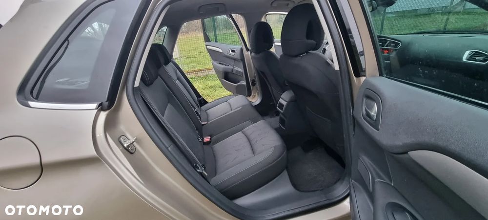 Citroën C4 VTi 120 Tendance - 12