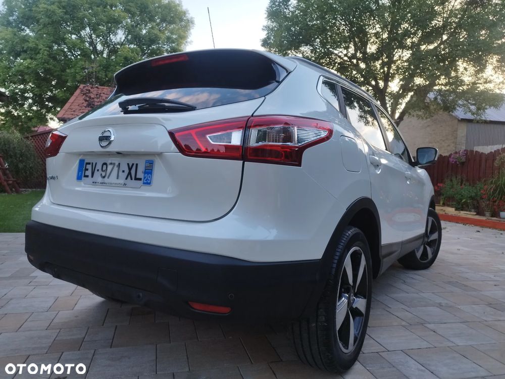 Nissan Qashqai - 16
