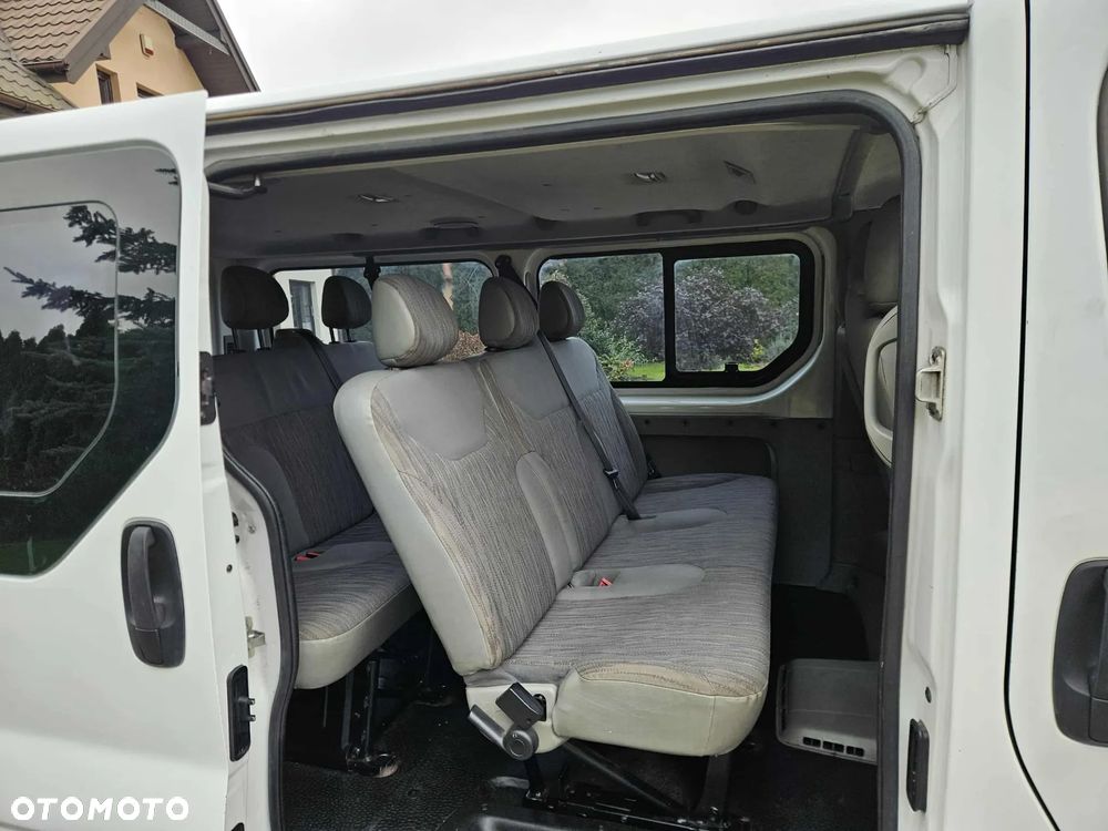 Renault Trafic - 10
