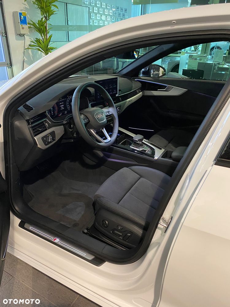 Audi A4 Limousine 40 TFSI mHEV Quattro S Line S tronic - 7
